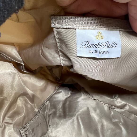 BumbleBella by Jill Martin Foldable Weekender Bags Palm Toile Camel - Picture 9 of 16